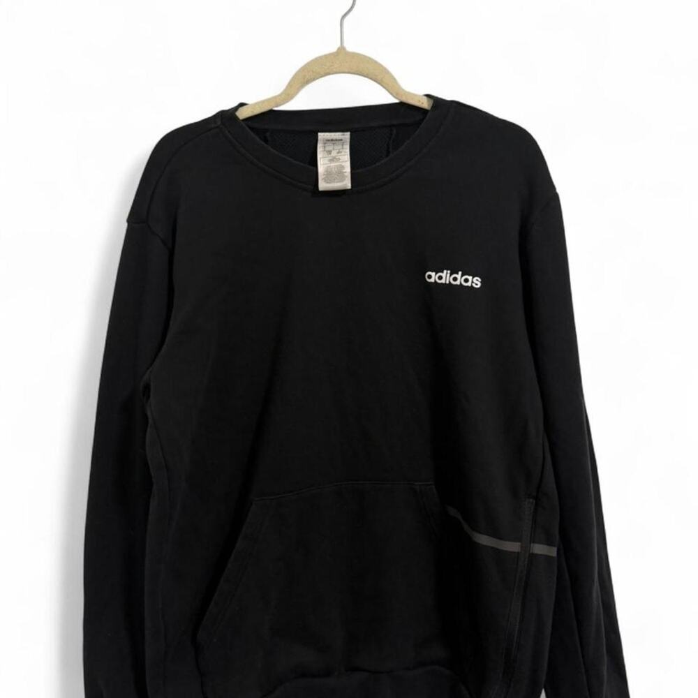 Adidas black sweatshirt with zipper pocket Size Large